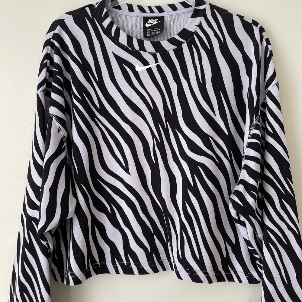 Nike‎ Purple Zebra Cropped Oversized Crewneck Sweatshirt Sz XS - Picture 4 of 10